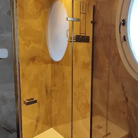 بيت ضيافة Residenza Rialto *