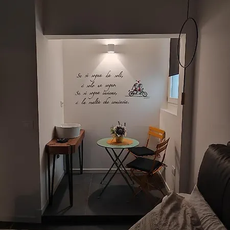بيت ضيافة Residenza Rialto *